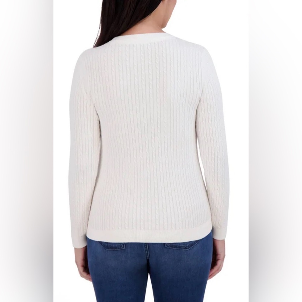 NWT Tommy Hilfiger Classic Women’s White Cable Knit Crew Neck Sweater size XXL - Picture 3 of 4